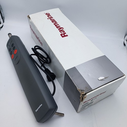 Raymarine st2000 - raymarine, plus